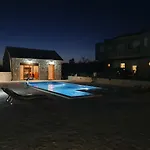 Doci Villa *